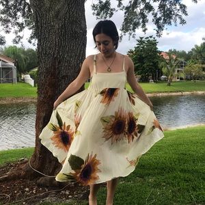 Sweet Maxi Sunflower Dress🌻